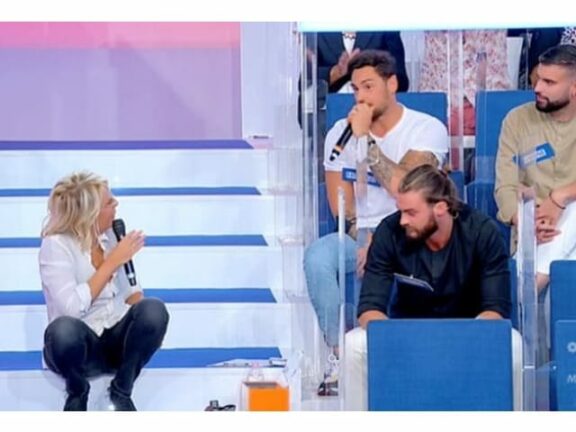 Facundo parla dopo essere stato cacciato da Maria De Filippi