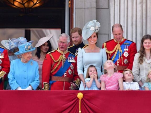 Cosa fa la Royal Family quando non lavora?