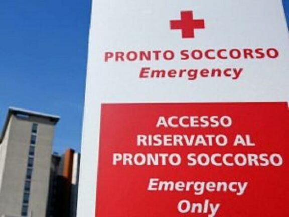 Bertolini, Lombardia: “Serve un nuovo lockdown”. Pronto soccorso vicini al collasso
