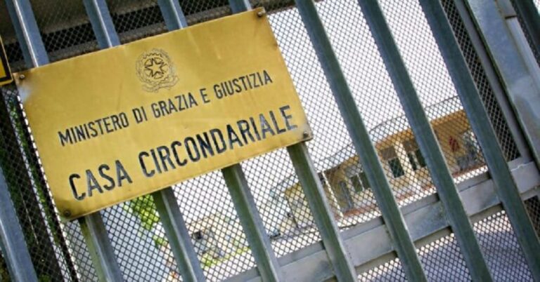 Covid nelle carceri, da Bologna a Napoli contagi raddoppiati in tre giorni
