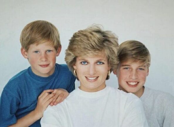 “Lady Diana licenziò la tata per gelosia”