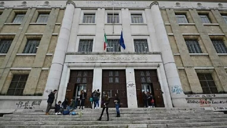 Covid: docente positiva, chiude liceo Flacco a Bari