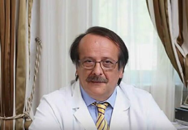 Maurizio Viecca, primario del Sacco: ” Ospedali al collasso, si rischia di morire in ambulanza o in casa”