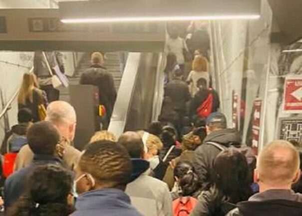 Roma ressa sulla Metro, Salvini: “Poi chiudono palestre e cinema…”