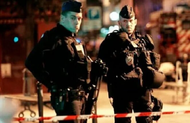 Attentato a Parigi, individuo decapita uomo gridando Allah Akbar