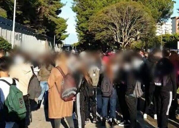 Brindisi. Sciopero degli studenti delle scuole superiori
