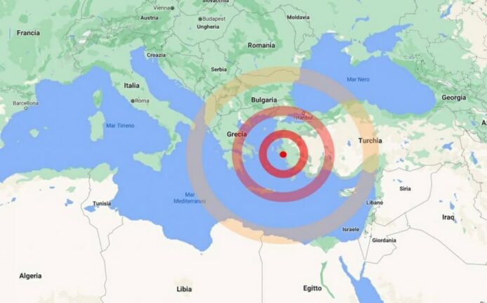 Fortissimo terremoto nel mar Egeo, sismografi italiani impazziti