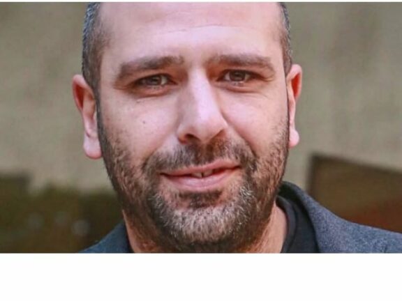 Checco Zalone affranto per la perdita di una persona speciale