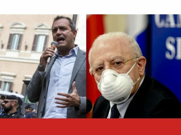 De Magistris contro De Luca: la politica che si fa la guerra