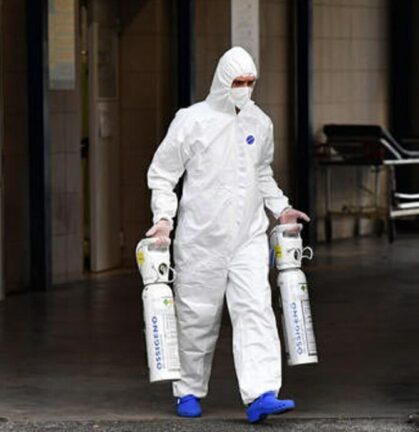 200 bombole ossigeno scaduto sequestrate in ospedale Lecce