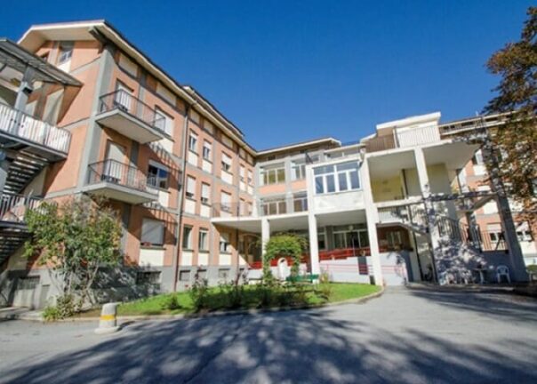 92 contagi da Coronavirus a Manta. 17 nella casa di riposo Maero