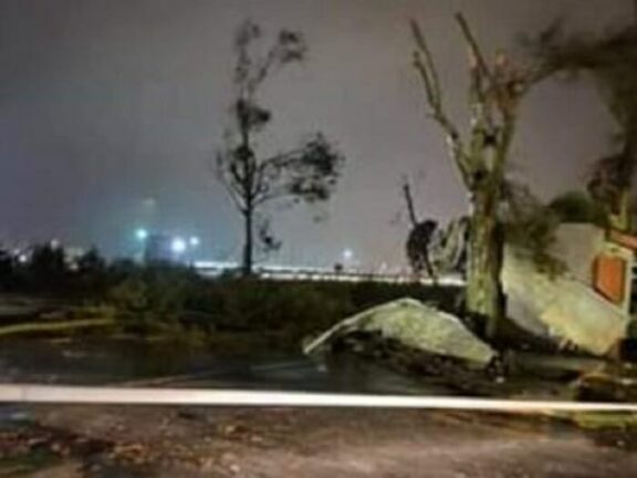 Maltempo a Catania, crolli e allagamenti: evacuate intere famiglie