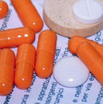 Farmaci anti-Covid, oscurati 20 siti di vendita online