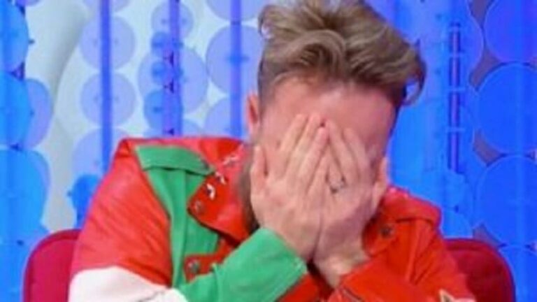 Il grande dolore di Francesco Facchinetti: “non smetto di piangere”