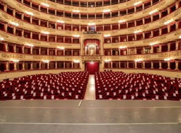 La Scala di Milano riparte nel segno di Dante
