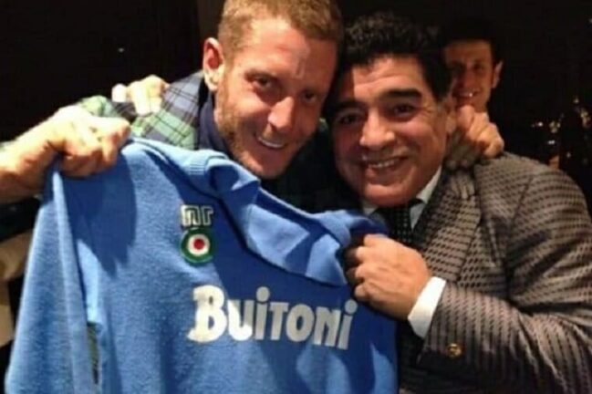 Lapo Elkann piange Maradona: “È come se fossi morto io!”