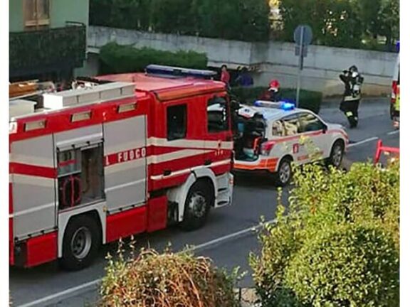 Tragedia a Lonato del Garda: giovane si chiude in garage e si toglie la vita