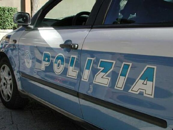 Agente di polizia si è suicidato sparandosi con la pistola d’ordinanza