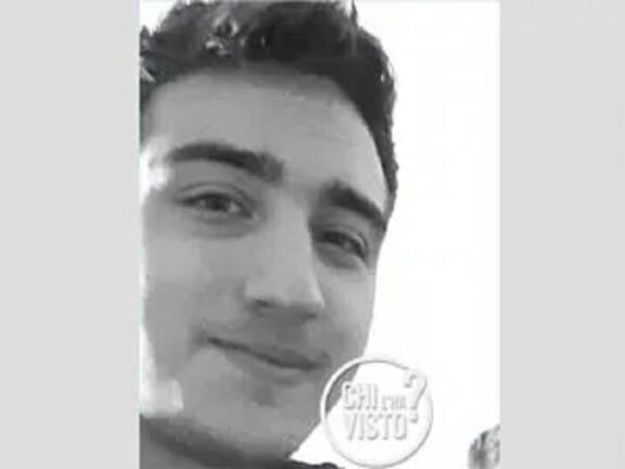 Andria, scomparso Francesco, 16 anni, l’appello: “Aiutateci a ritrovarlo”