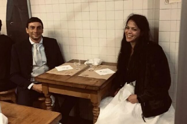 Pranzo di nozze salta per norme covid, sposi festeggiano da soli in trattoria