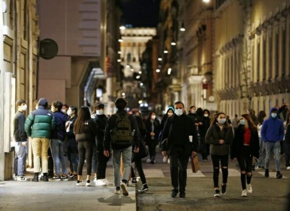 Natale tutte le regole per spostamenti e ricongiungimenti