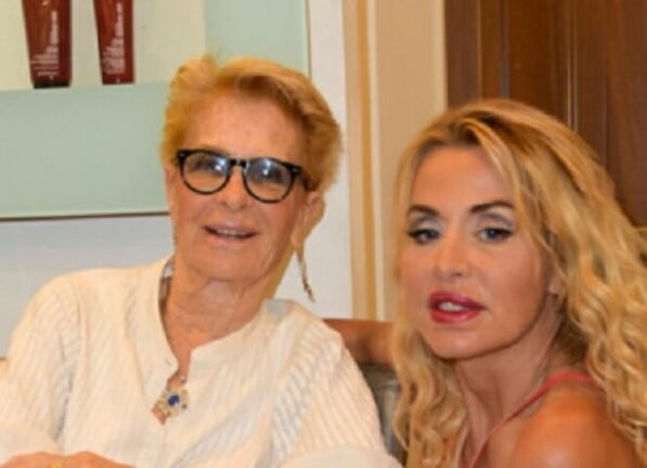 Valeria Marini dramma in famiglia