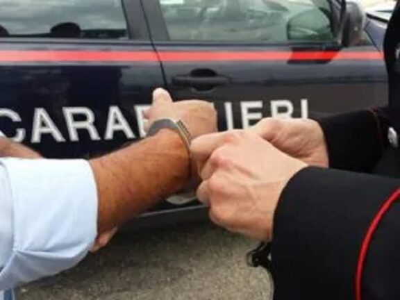 Pinerolo: tenta di ammazzare la sorella per l’eredità