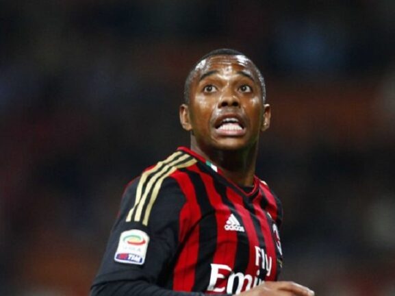 Condannato per violenza sessuale a 9 anni, l’ex calciatore del Milan Robinho