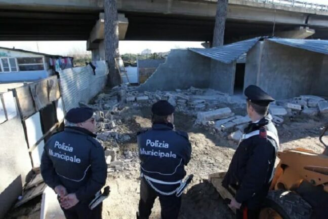 Il campo rom di Scampia diventa zona rossa, è un focolaio Covid-19