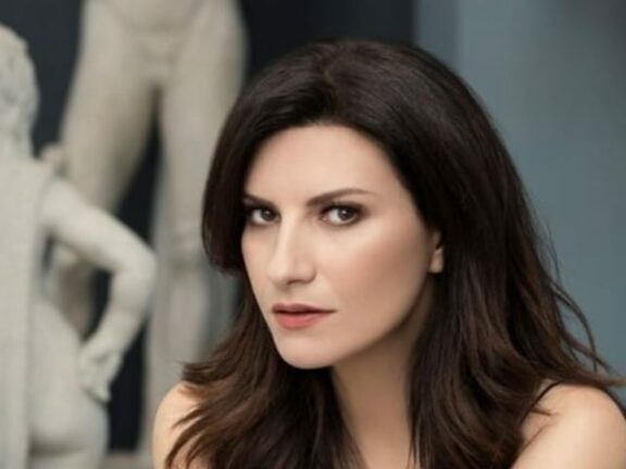 Laura Pausini dice Basta e Agisce contro il Grande Fratello Vip