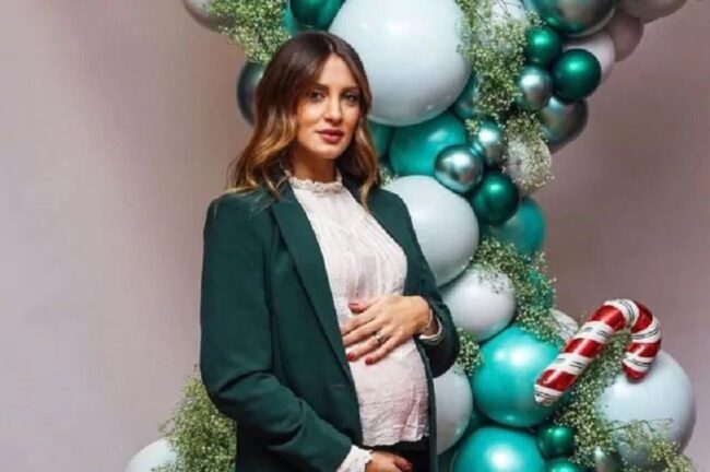 Alessandra De Angelis, ex di Temptation Island, positiva al Covid: è al nono mese di gravidanza