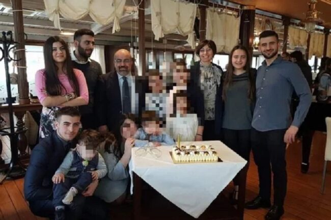 Sono papà di 11 e 5 figli ma consegnano oltre 200 pacchi ai bisognosi