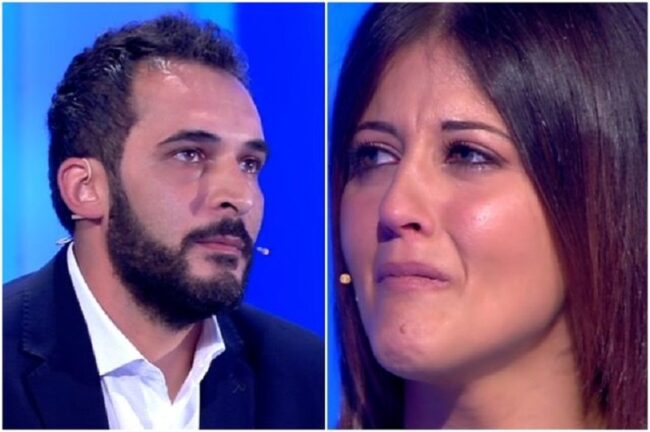 Francesco tradisce Susy per un anno, Maria De Filippi lo difende