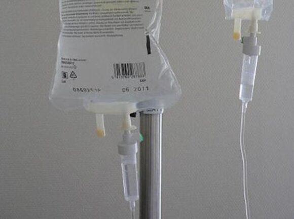 Provoca morte di due pazienti Covid, medico arrestato nel bresciano