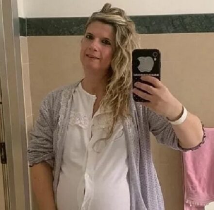 Donna muore col suo bambino al momento del parto: tragedia a Palermo