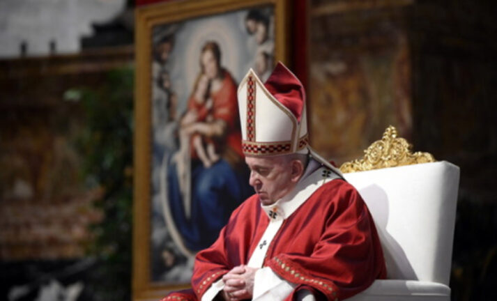 Papa Francesco sottoposto a un intervento chirurgico urgente
