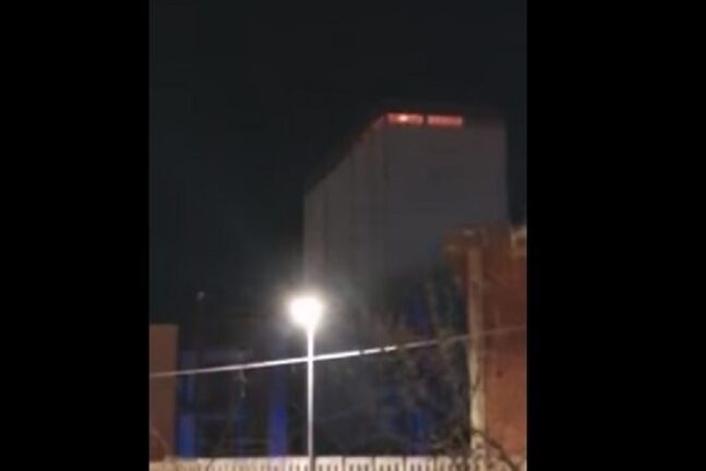 Giallo: 15enne precipita dalla torre di un ex pastificio in fiamme e muore