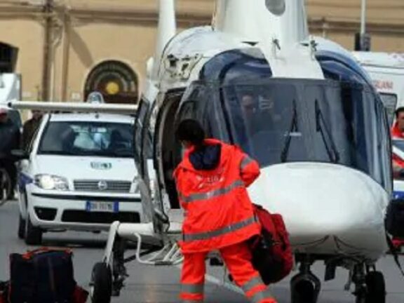 Precipita dal balcone: 12enne è gravissima. Era sola in casa