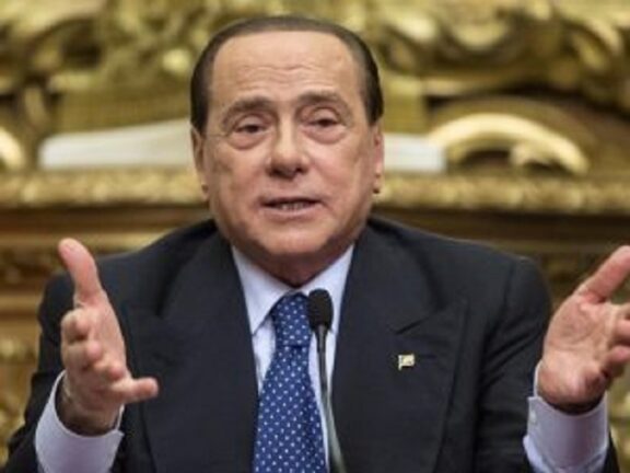 Silvio Berlusconi è ricoverato in ospedale da lunedì mattina