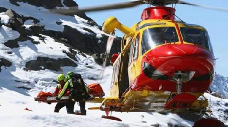 Escursionista di 20 anni precipita e muore su montagne di Sestriere