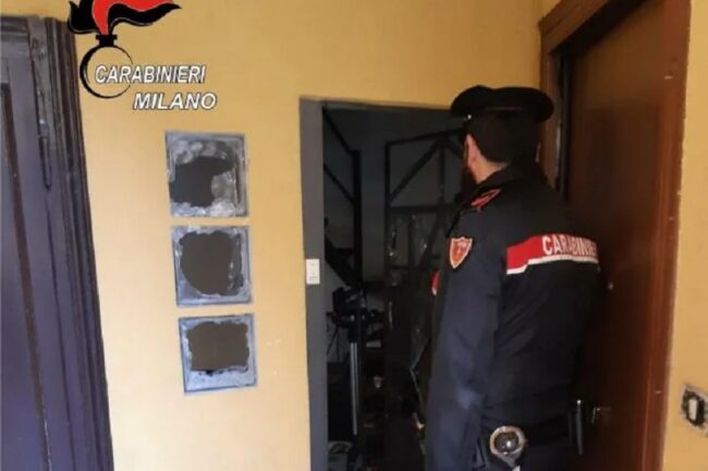 Ladispoli, blitz antidroga dei Carabinieri: trovata donna segregata in casa e oltre 7 chili di stupefacenti