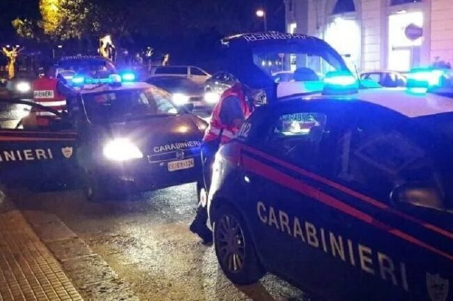 Intimidazioni contro comandante dei carabinieri: auto crivellata colpi pistola