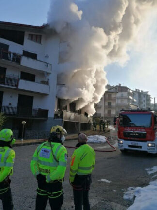 A fuoco appartamento nella Bergamasca, un morto