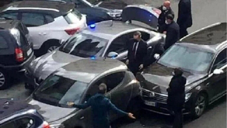 Incidente per Mario Draghi: l’auto coinvolta in un tamponamento