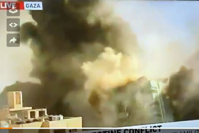 Offensiva Israele, pioggia di razzi su Gaza: colpiti gli studi di Al Jazeera