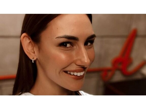 Amici perde pezzi pregiati. Giulia Pauselli pronta a salutare Maria De Filippi