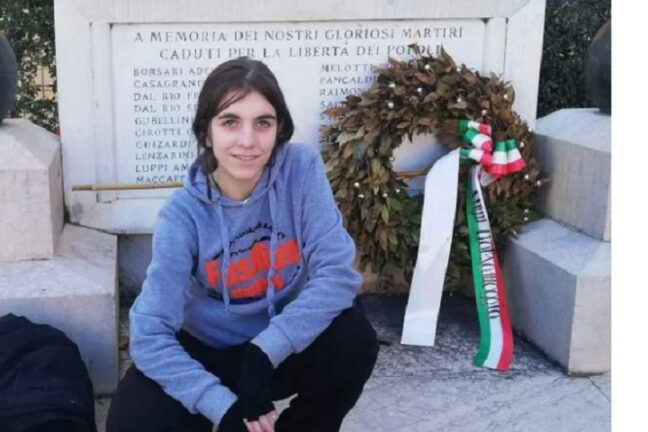 Chiara Gualzetti, 15enne morta con coltellate alla gola: svolta nelle indagini