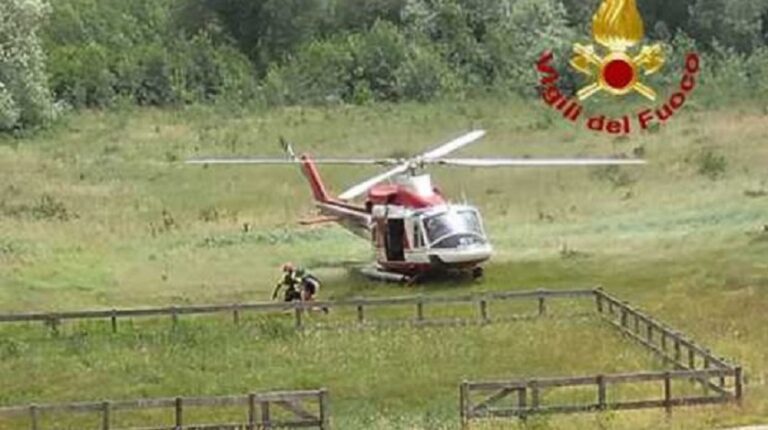 Scompare bimbo di due anni, le ricerche sono in corso