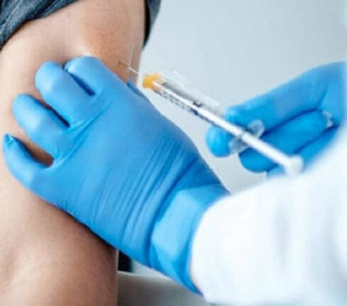 Sospeso l’open day Astrazeneca per over 18 all’Asl Napoli 2 Nord