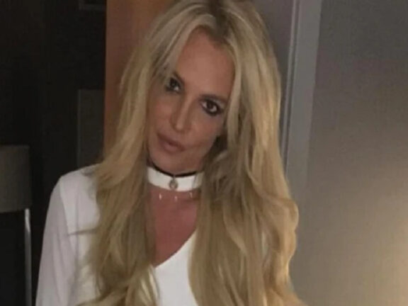 Britney Spears, la disperata telefonata alla polizia: Sono una vittima